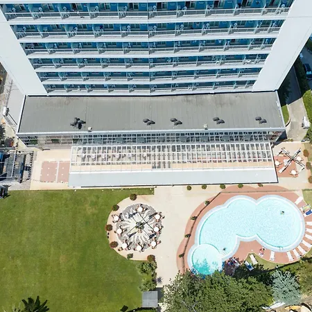 Hotel Hermitage 4*