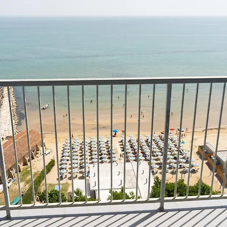 Hermitage Hotel 4*