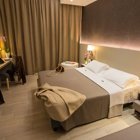 Hermitage Hotel 4*