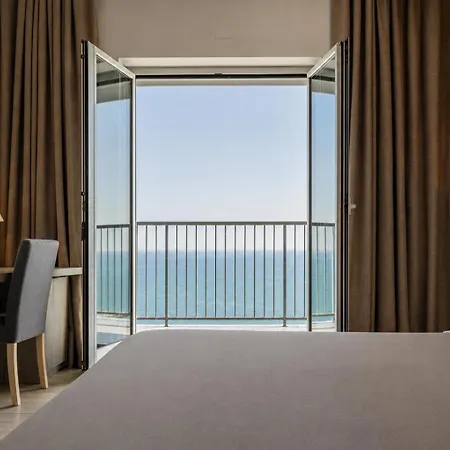 Hermitage Hotel