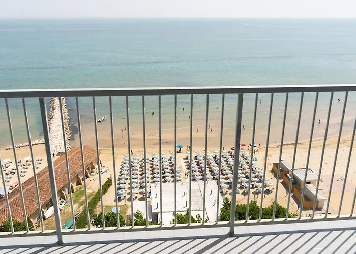 Hermitage Ξενοδοχείο 4*